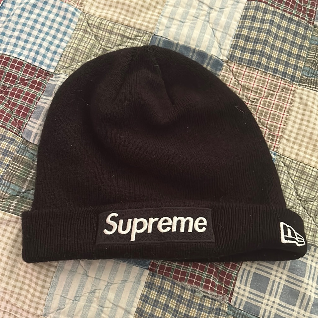 Supreme New Era Black Beanie